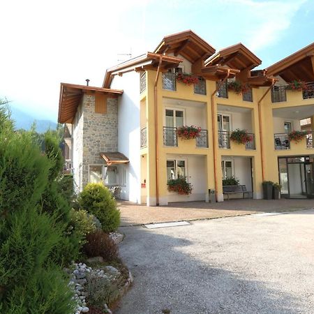 Hotel Garni Sottobosco Dimaro Dış mekan fotoğraf